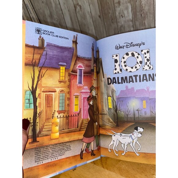 Lot of 3 Disney Hardcover Books: Donald Duck, Lion King, & 101 Dalmatians - Picture 6 of 12